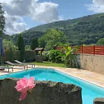 Restaurant Txistulari فندق