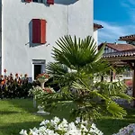 فندق Restaurant Txistulari 3*
