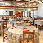 فندق Restaurant Txistulari