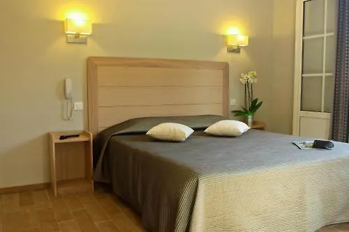 Hotel Restaurant Txistulari 3*