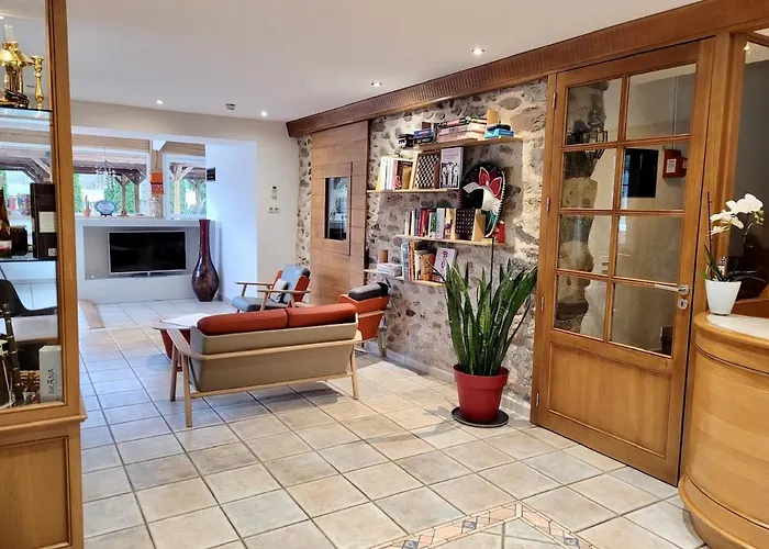 Restaurant Txistulari Hotel 3*