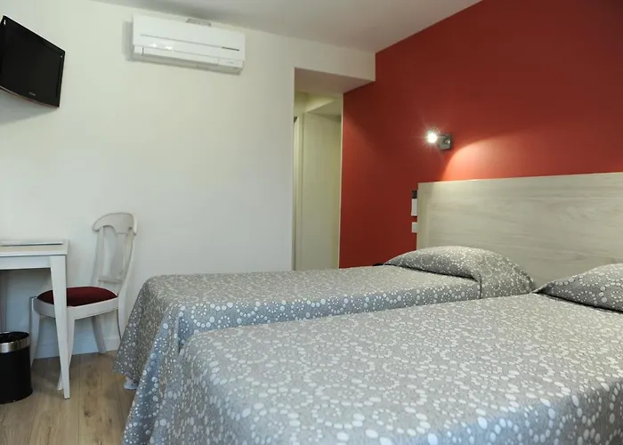 Hotel Restaurant Txistulari 3*